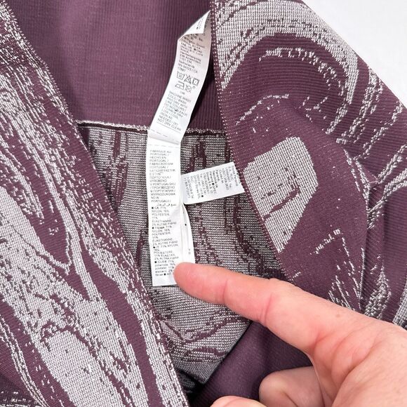 Athleta Marble Shine‎ Seamless Tight Leggings Medium Maroon Activewear High Rise - Picture 4 of 6